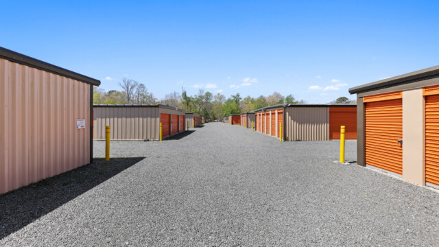 drive-up storage units at RT 24 Self Storage in Millsboro, DE